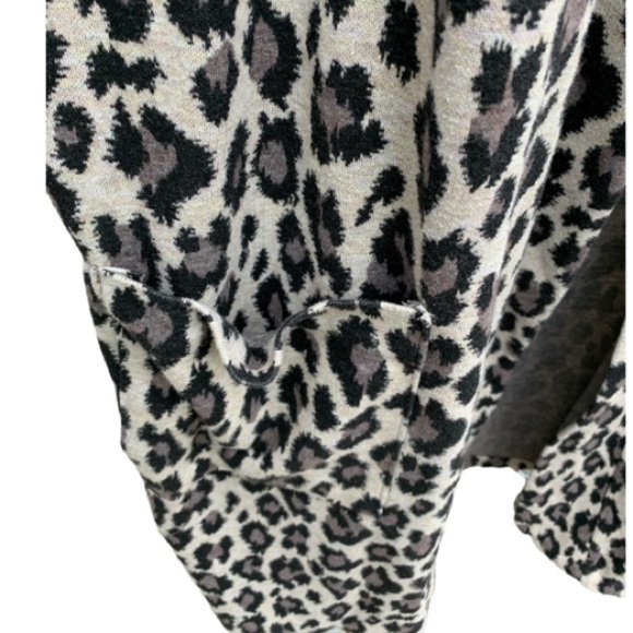 Scott x Scott Leopard Print Duster Long Line Cardigan Beige and Black w/Pockets - Picture 8 of 10